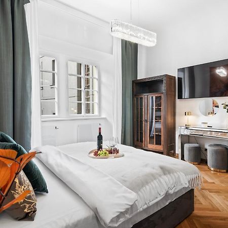Old Town Square Apartments By Michal&Friends Praga Exterior foto